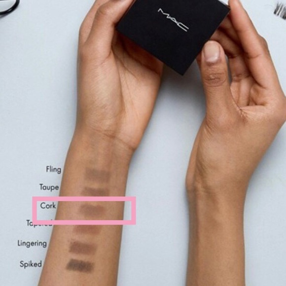 💎3/$45💎 MAC Cork Great Brows Kit - Picture 5 of 7